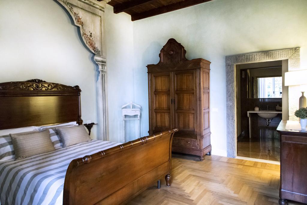 B&B Dimora Delle Donnole Bergamo Alta 객실 사진